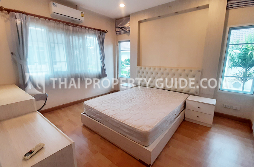House with Shared Pool in Other 